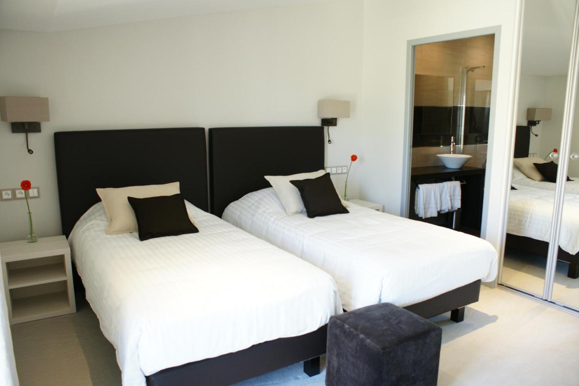 Logis- Hotel Spa Restaurant L'Epicurial Saint-Pey-de-Castets Δωμάτιο φωτογραφία
