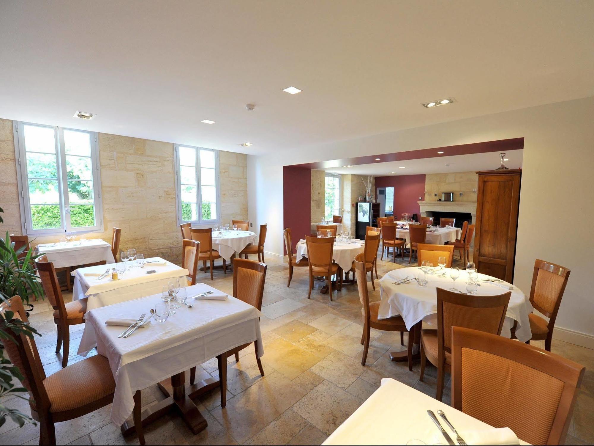 Logis- Hotel Spa Restaurant L'Epicurial Saint-Pey-de-Castets Εξωτερικό φωτογραφία